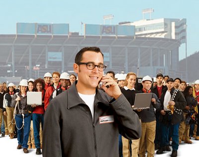 Verizon guy with crowd
