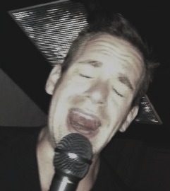 Owen Thomas, karaoke victim