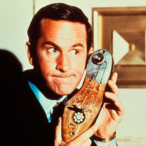 get smart shoe phone