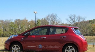 Nissan Leaf trounces Chevy Volt in July sales, but will it last?