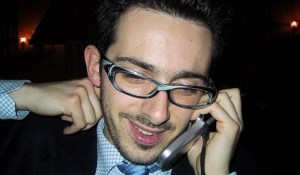 Demo: Looping taps into customer loyalty with everyday phones