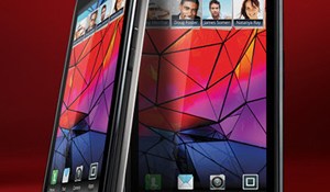 Motorola Droid Razr will get Ice Cream Sandwich update in early 2012