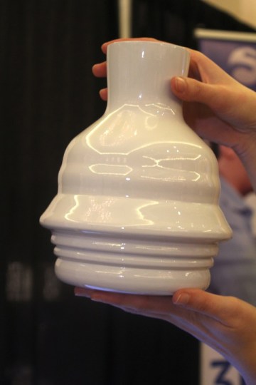 Someone used the new Sculpteo app to create a 3-D vase based on a person's profile.