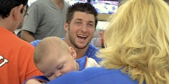 Tim Tebow gets 9,420 tweets in one second for Sunday’s win