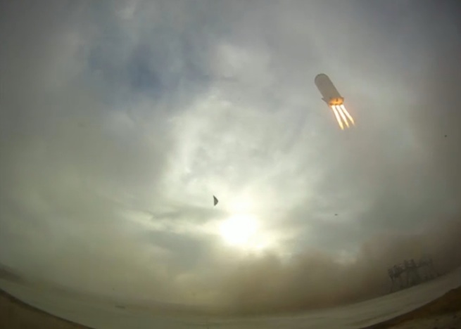 Screenshot from a rocket test flight video published by Blue Origin in November 2011