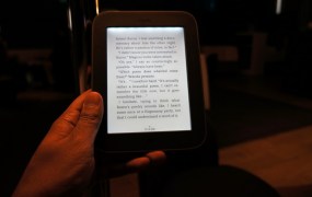 Barnes & Noble Nook Simple Touch