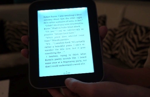 Nook simple touch with GlowLight hands-on