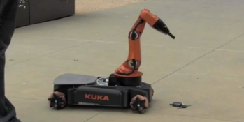 Kuka Laboratories shows off its educational robot (video)