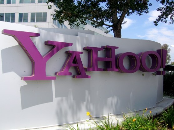 yahoo sign