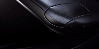 Samsung teases Windows 8 laptop-tablet hybrid (video)