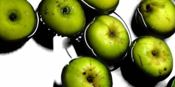 Apple price target hits $840 on iPhone 5 reality and iPad mini rumor