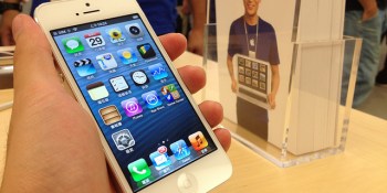 Why iPhone 5s are still scarce: this stuff is hard, says Foxconn