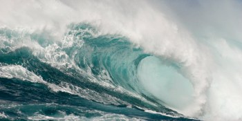 Scientist invents a cloak of visibility … against ocean waves (!)