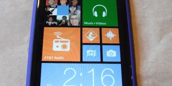 VIDEO: The new iPhone side-by-side with a Windows phone