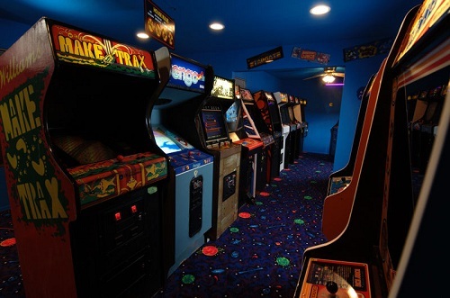 A dead arcade