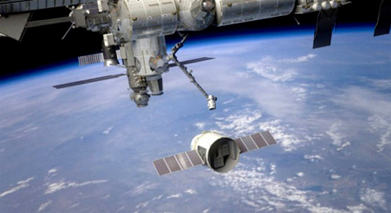 spacex_dragon_iss1