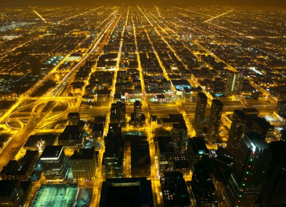 ss-chicago-at-night