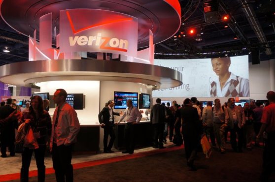 Verizon CES 2013 booth