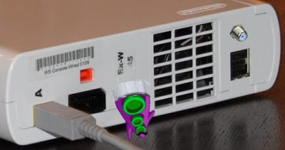 exclusive reveal of the Wii U's new connector