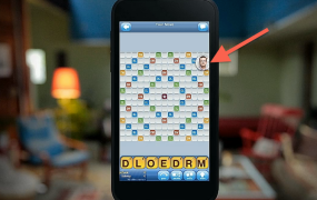 Chat Heads in Words With Friends