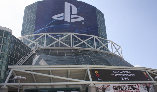 E3