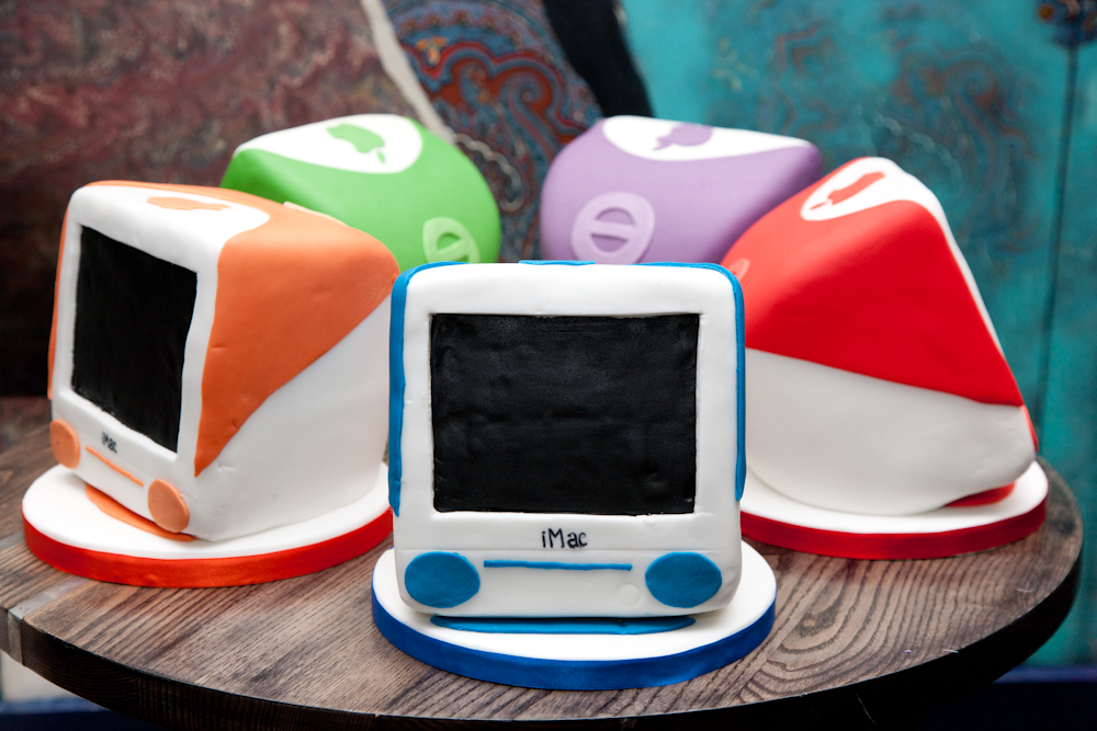 apple imac cakes