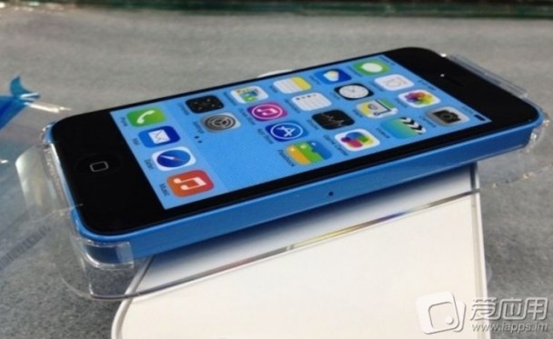 iphone 5c packaging blue