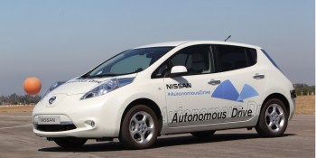 Nissan demos its self-driving cars for 2020