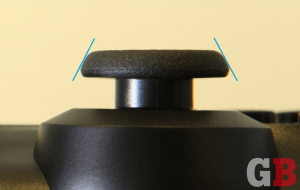 DualShock 4 - analog stick top, ridge angle