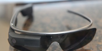 This $2.42 3D-printed ‘sunshade’ makes Google Glass easier to use — and less creepy