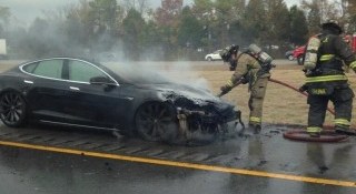 Tesla’s Elon Musk not worried about regulators investigating Model S fires