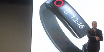 LG launches Lifeband fitness gadget and heartbeat-detecting earphones