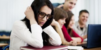 Lonely? Maybe it's because you rarely see your Facebook friends, like 53% of us
