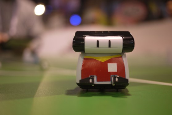 Check out this smartphone-controlled roller bot.