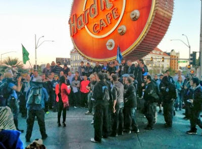 The Ingress live event drew two factions to the Hard Rock Hotel in Las Vegas.