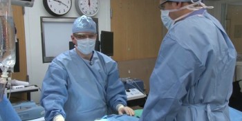 Google Glass makes doctors better surgeons, Stanford study shows