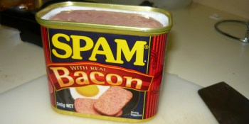 Facebook cracks down on News Feed spam — yes, again