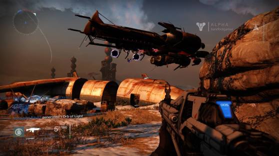 A dropship drops some Fallen during a public event in Destiny's First Look Alpha.