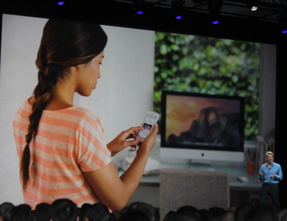 Apple Airdrop demo at WWDC 2014