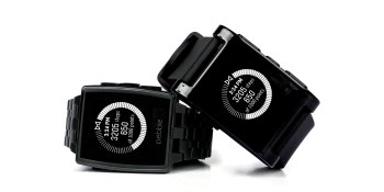 Health wearables maker Misfit is putting its software on Pebble smartwatches