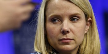 With Alibaba shares spun off, Yahoo shifts focus to its own stock price
