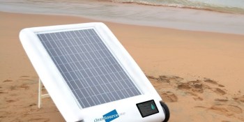 Desolenator creates clean water from salt water using sunlight