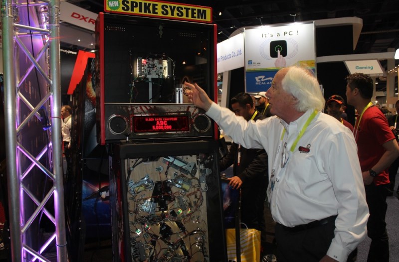 Gary Stern shows off new Spike System pinball platform at CES 2015.