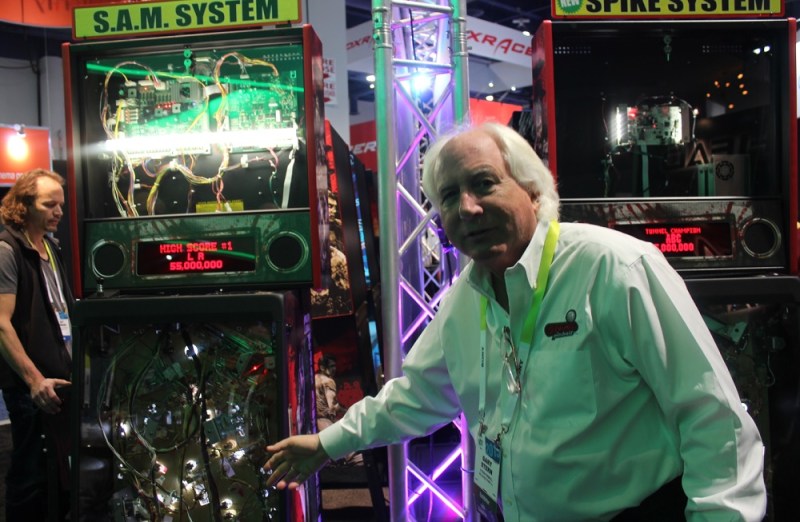 Gary Stern shows off older SAM system for pinball at CES 2015. 