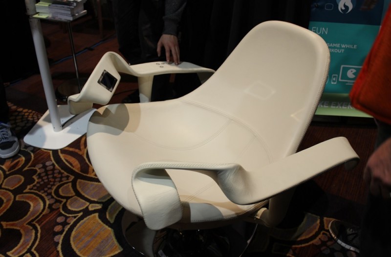 Tao Chair lets you exercise while sitting.