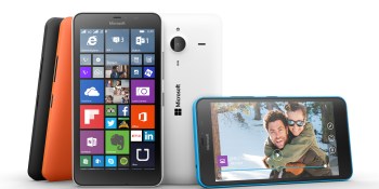 Microsoft introduces new Lumia 640 and Lumia 640 XL phones