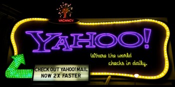 Yahoo reports solid revenues of $1.04B as its mobile, video, native, social group grows 60%