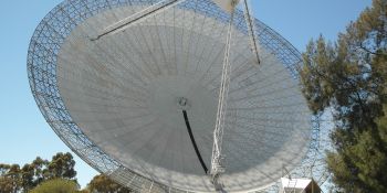 A Russian billionaire just donated $100 million to help find alien life