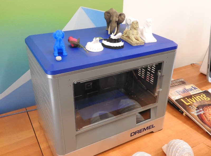 A Dremel 3D printer can print physical objects from HP's Sprout computer.