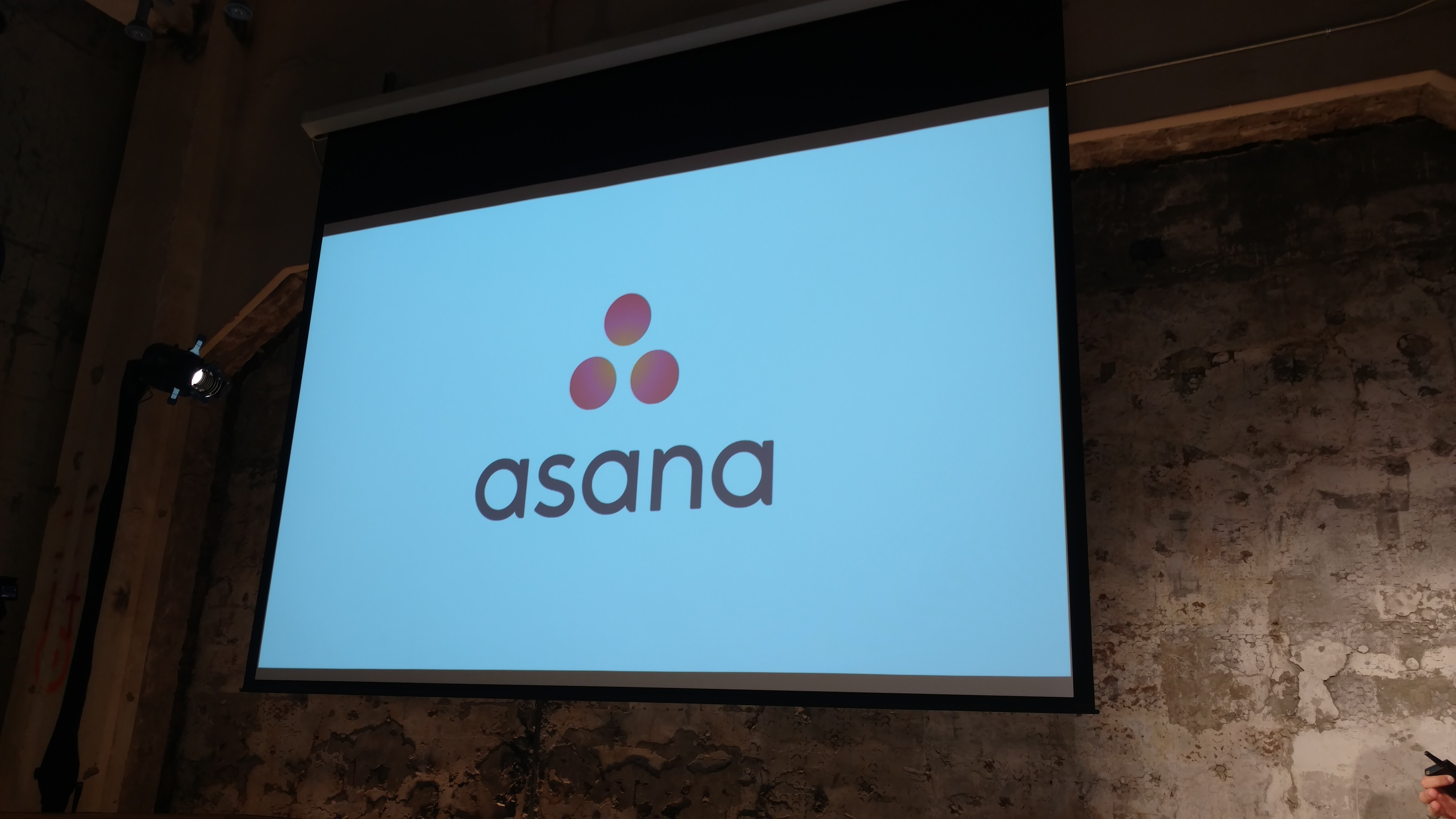 The new Asana logo.